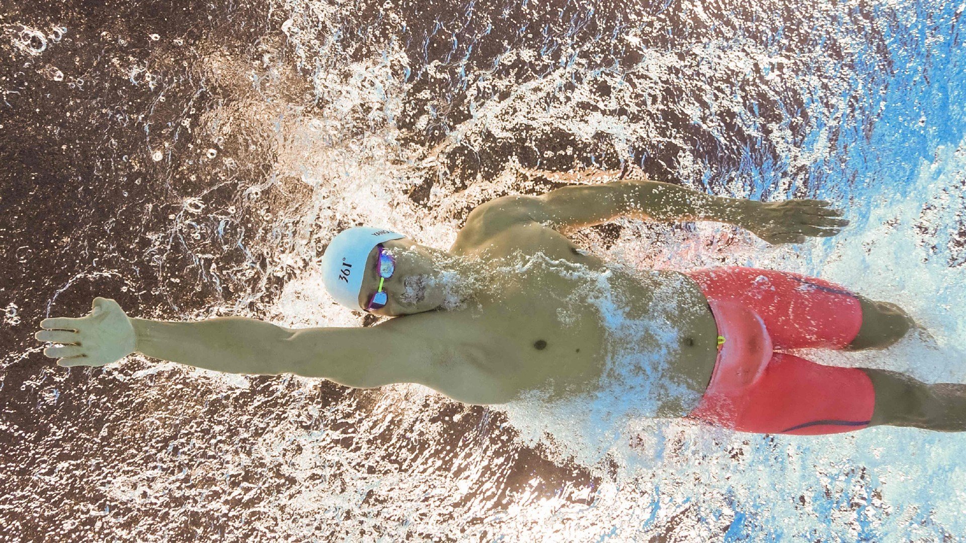 当NBA季后赛战火纷飞,利物浦却跨洋热身?拆解豪门的多线生存哲学