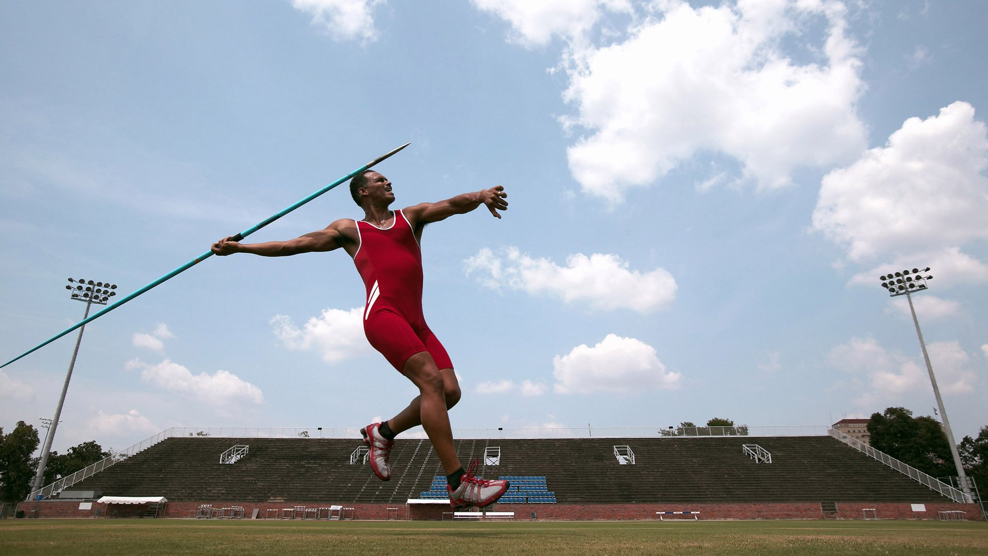 库里锁死深圳队,原来真正的杀人艺术,是用防守