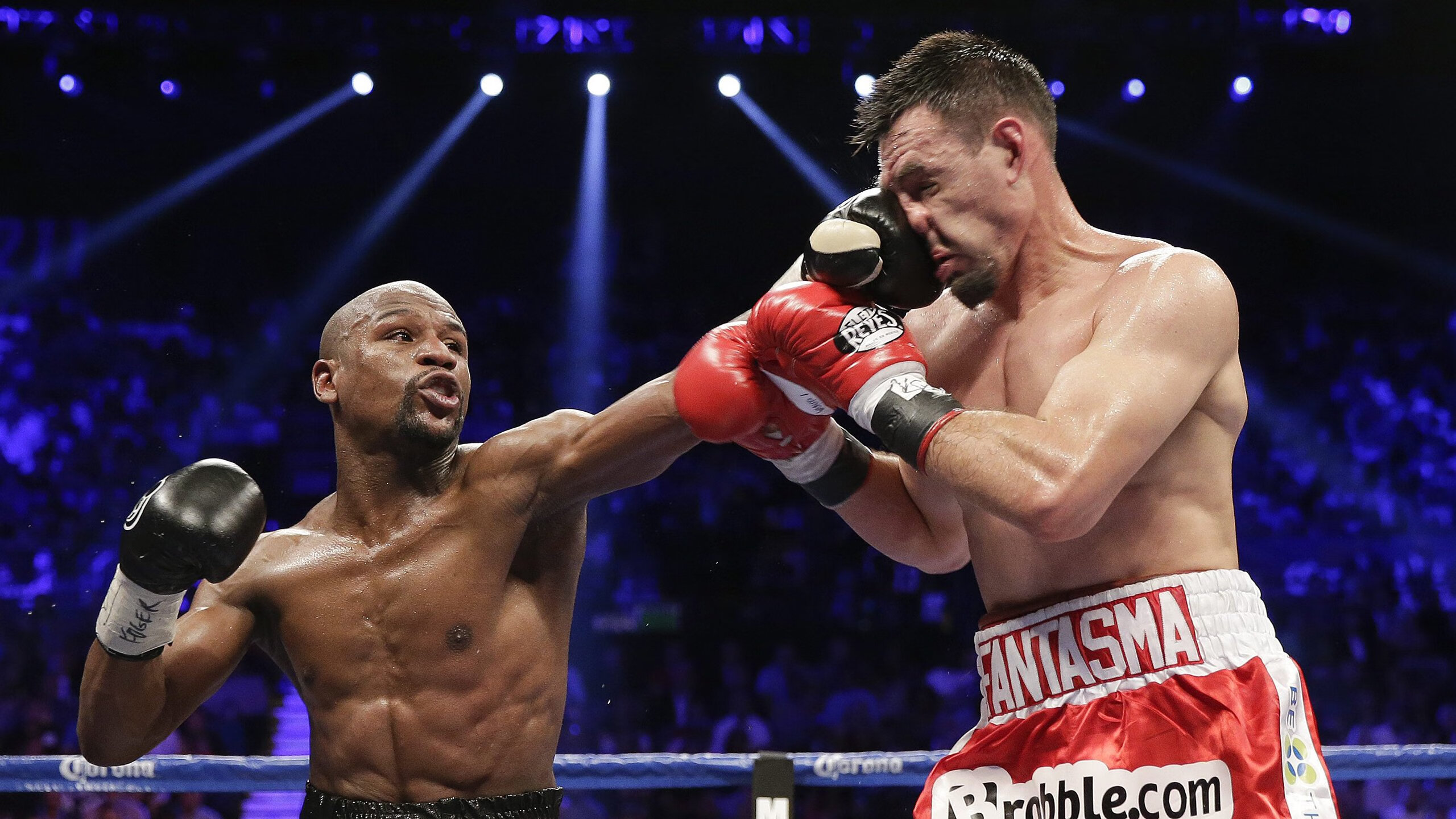 戈贝尔爆发难救主!广东队战术智慧压制篮网,团队篮球闪耀国际赛场