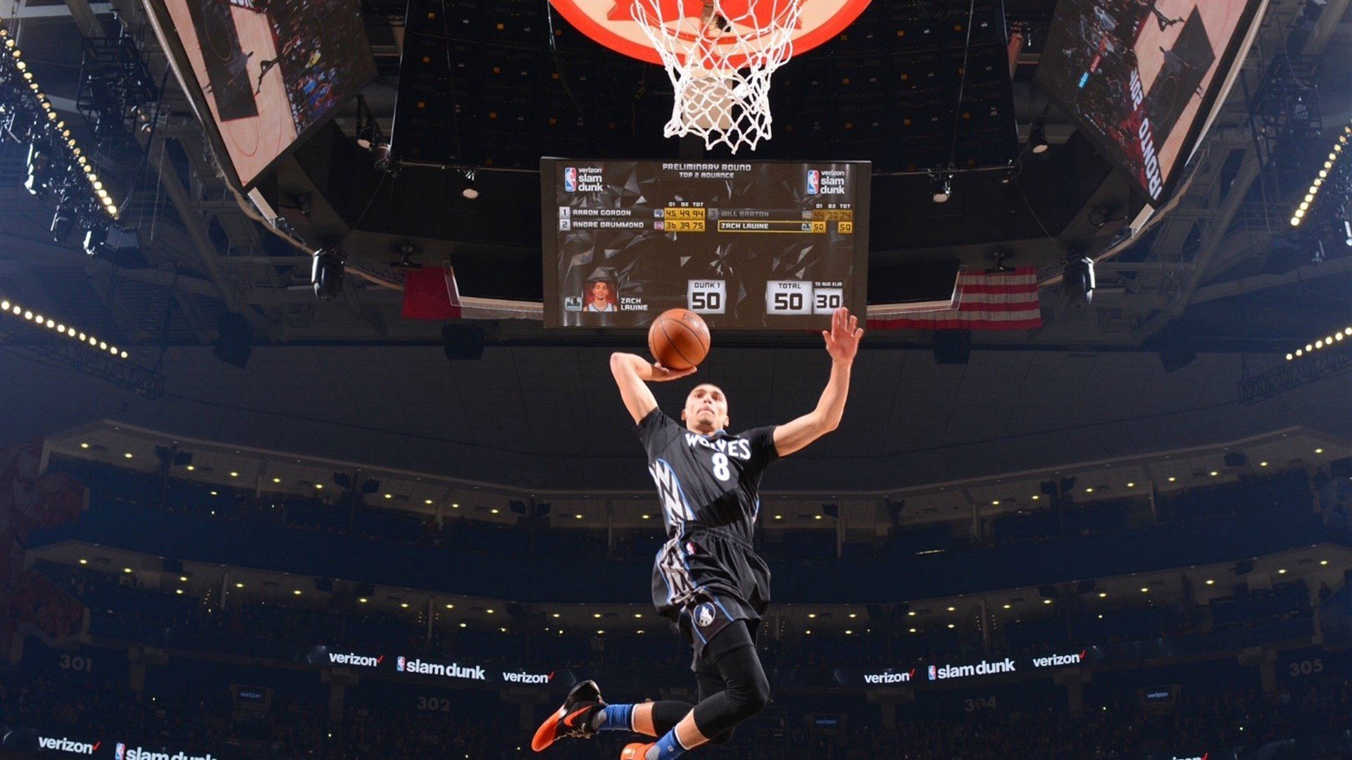 豪门崩塌夜！世界第18掀翻亚洲一哥，皇马巨星独造三球导演惊天大冷